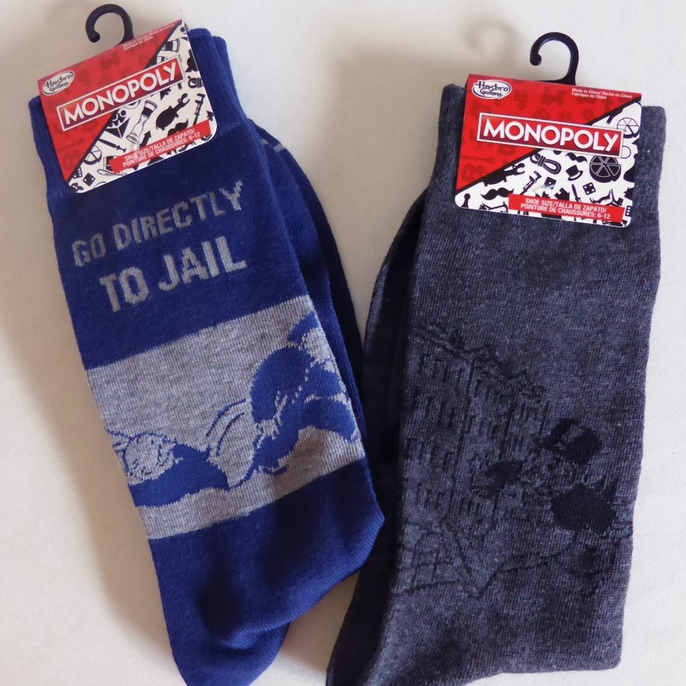 HASBRO MONOPOLY BRAND MENS 2 PAIRS OF SOCKS (NEW WITH TAGS)